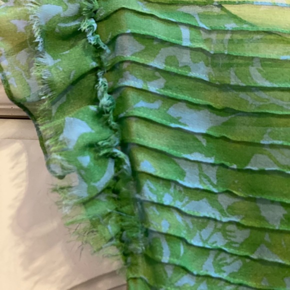 Vera Wang Green Garden Dress - Picture 6 of 11